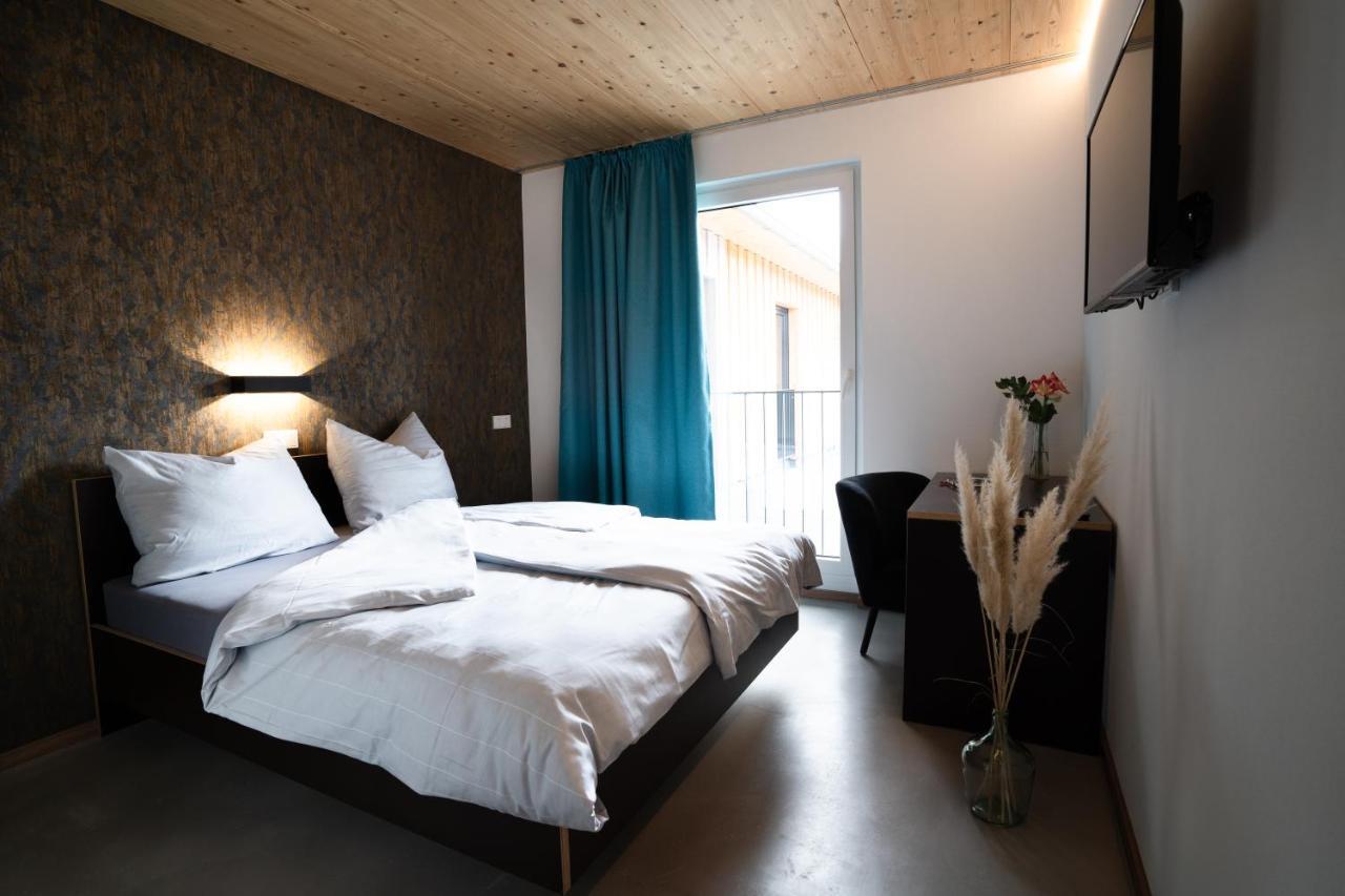 Motel Q Zimmern ob Rottweil Dış mekan fotoğraf
